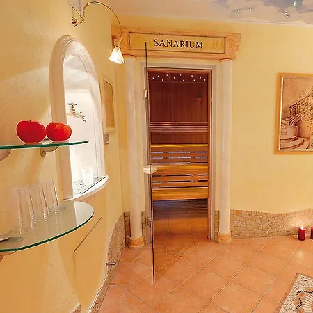 Vis A Vis Parkhotel Виллинген