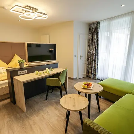 Vis A Vis Parkhotel