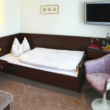 Vis A Vis Parkhotel 酒店