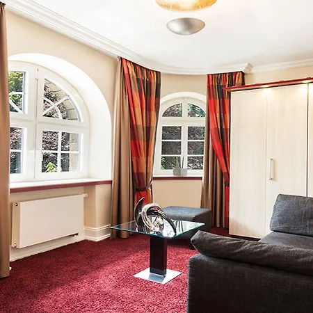 Ruters Parkhotel Отель Виллинген