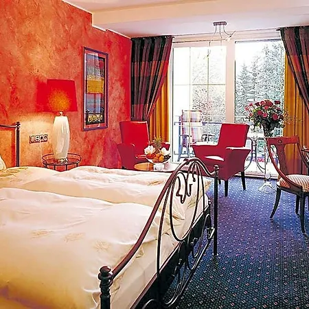 Vis A Vis Parkhotel Hotel