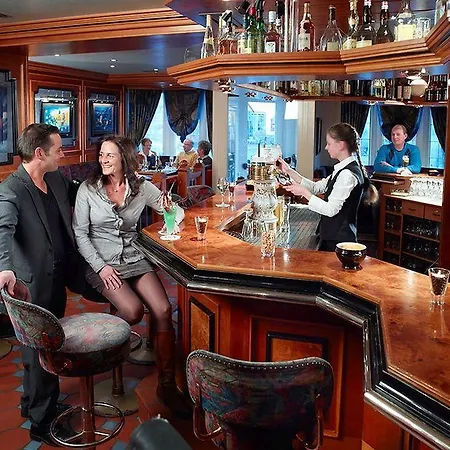 Rueters Parkhotel 4*