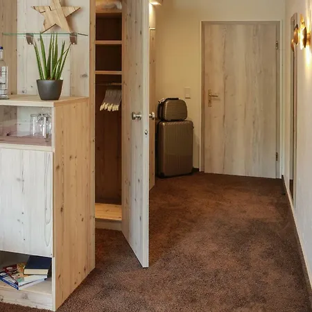 酒店 Vis A Vis Parkhotel 4*