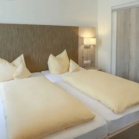 Vis A Vis Parkhotel 维林根