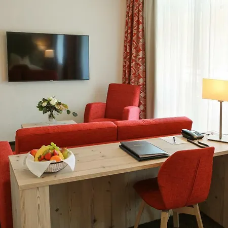 Vis A Vis Parkhotel 4*